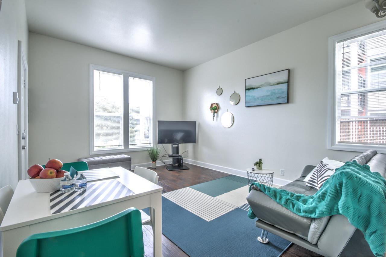 Cozy 2 Bdr Apt At Heart Of Capitol Hill - Apt A Seattle Exterior photo